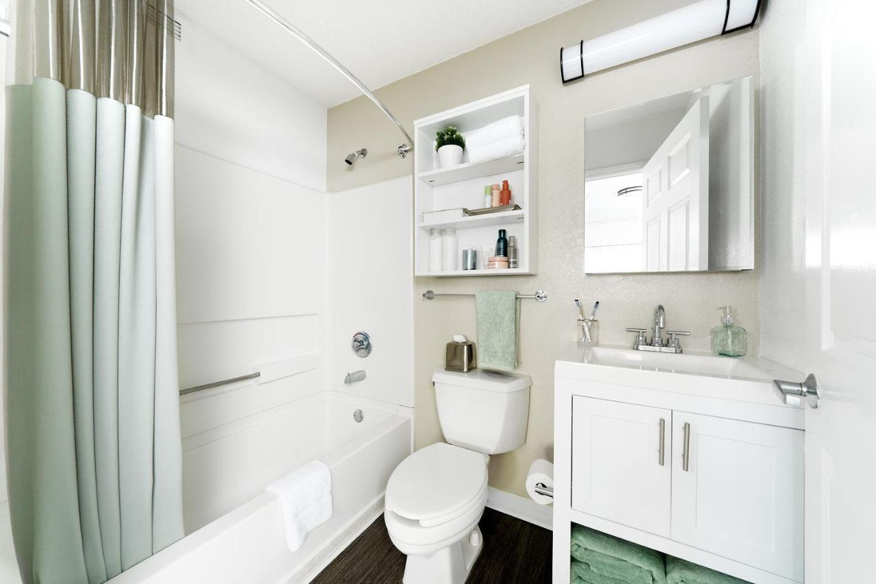 Intown Suites Extended Stay Atlanta Ga - Gwinnett Place 덜루스 외부 사진